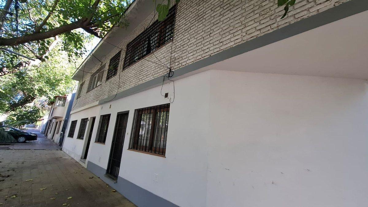 Foto de Departamento dos dormitorios planta baja con patio, imagen 2