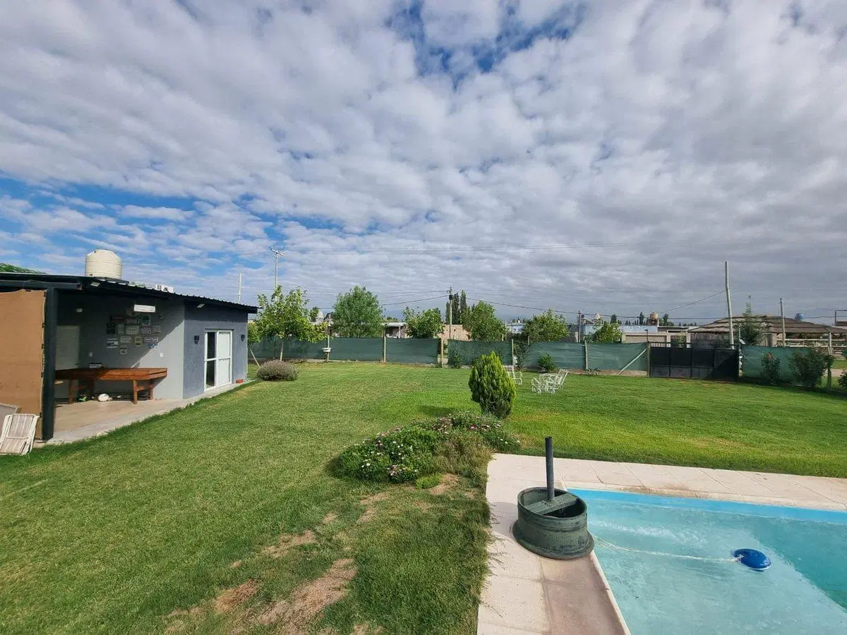 B° PRIVADO-CORRALITOS- LOTE+PILETA+CONSTRUCCION 5