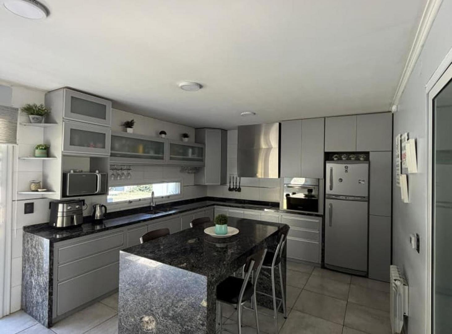 Foto de CASA B° PRIVADO NAUTILUS - GUAYMALLÉN, imagen 1