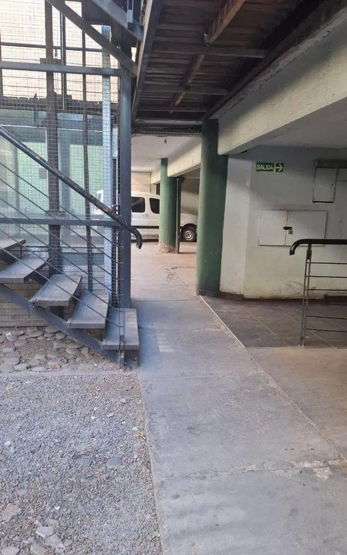 Cochera ciudad de Mendoza 2