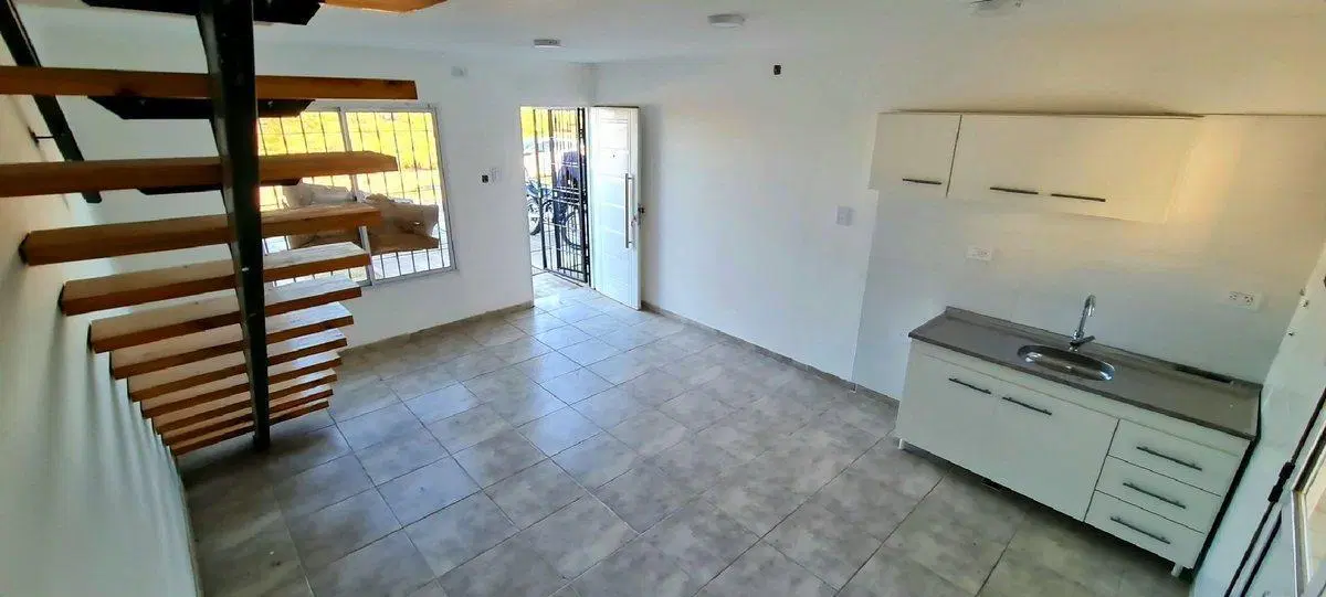 VENTA DUPLEX CON COCHERA CIUDAD SAN RAFAEL 3