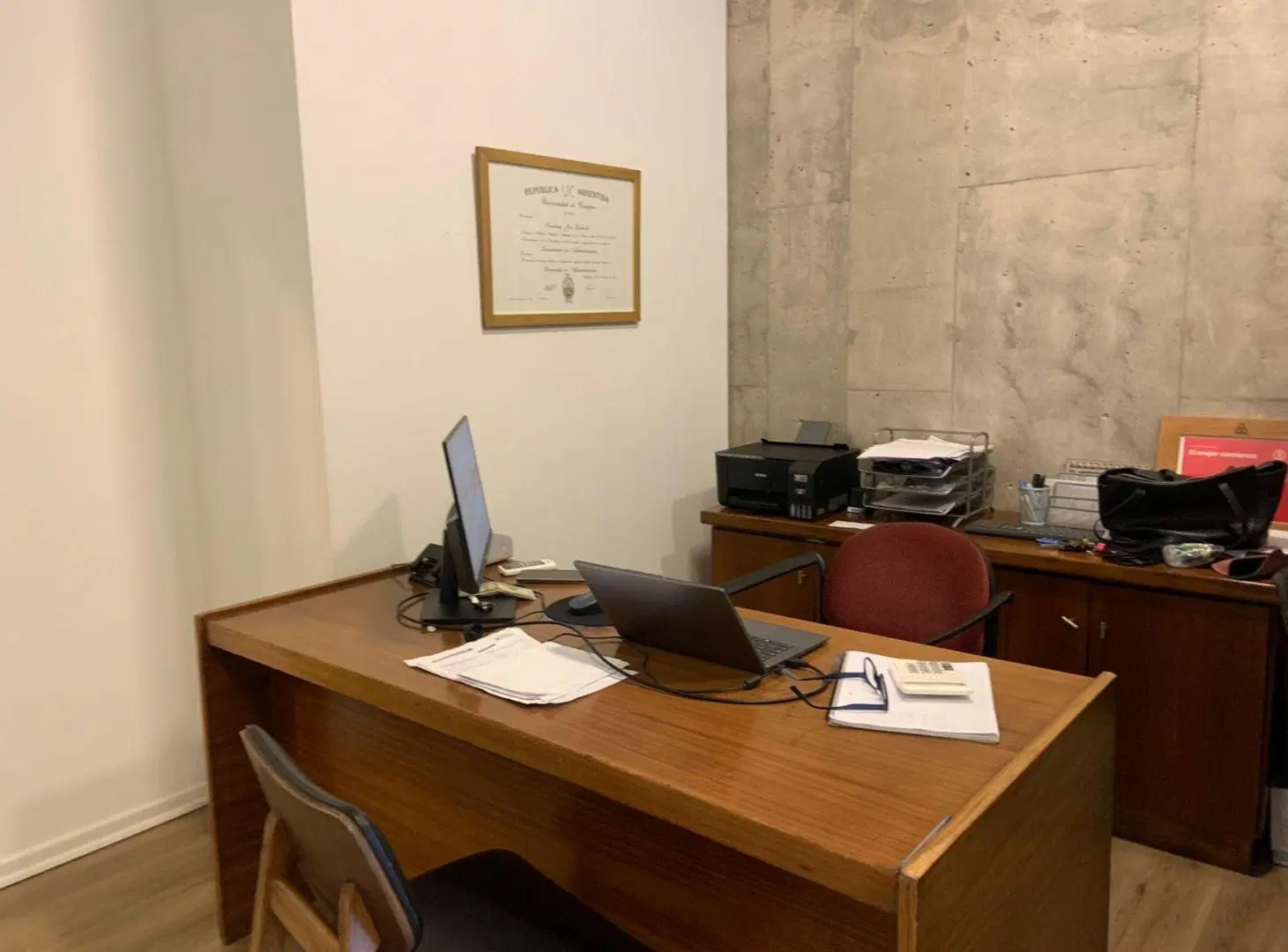 OFICINA EN ALQUILER CHACRAS PARK EDIFICIO CEIBO 4