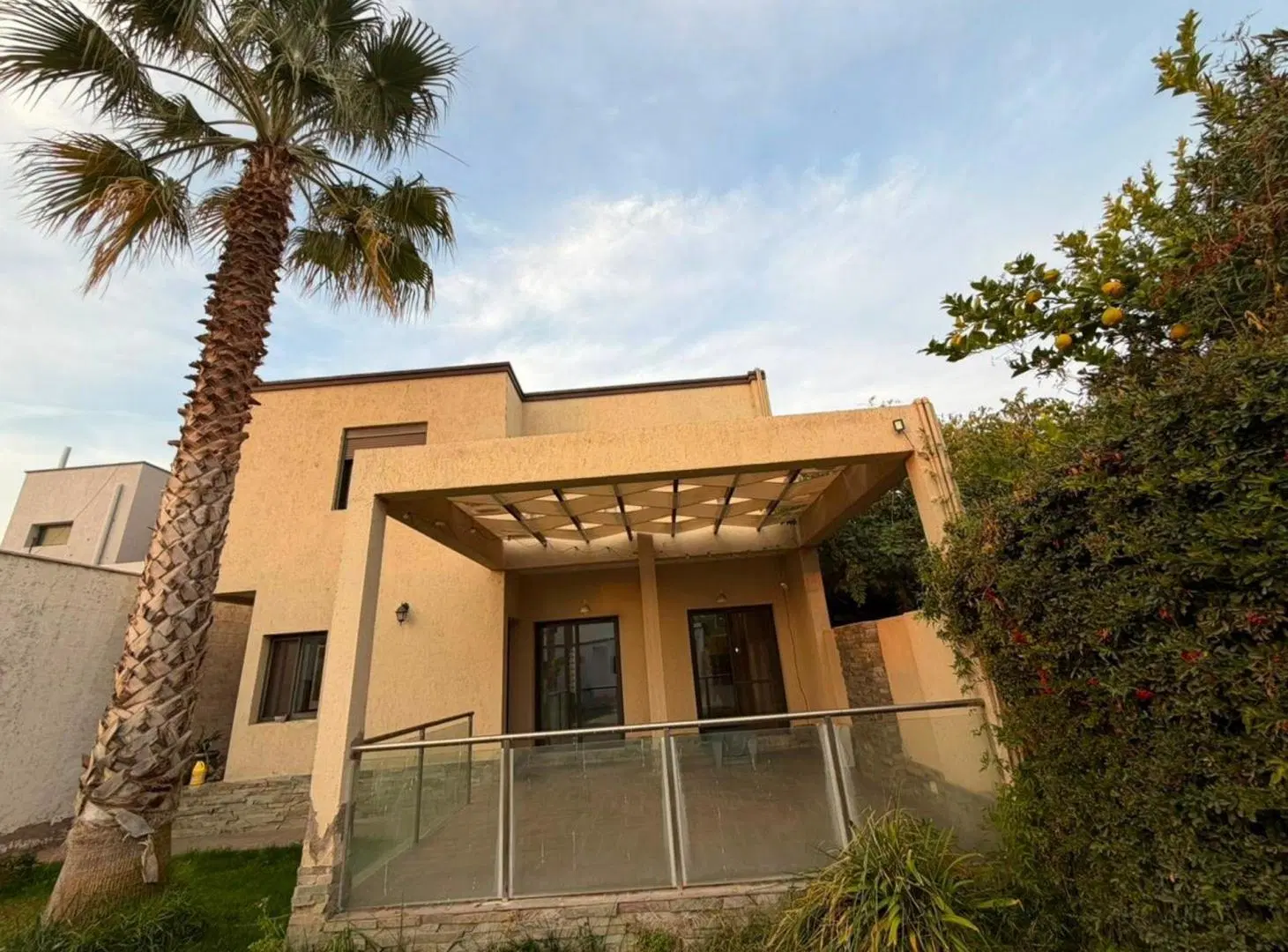 CASA EN VENTA BARRIO LOS SOLARES, RODEO DEL MEDIO 4