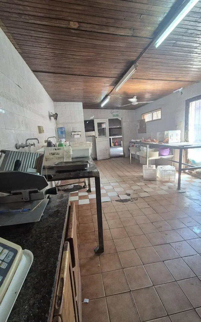 VENTA PROPIEDAD COMERCIAL-AV M. MORENO -SAN RAFAEL 2