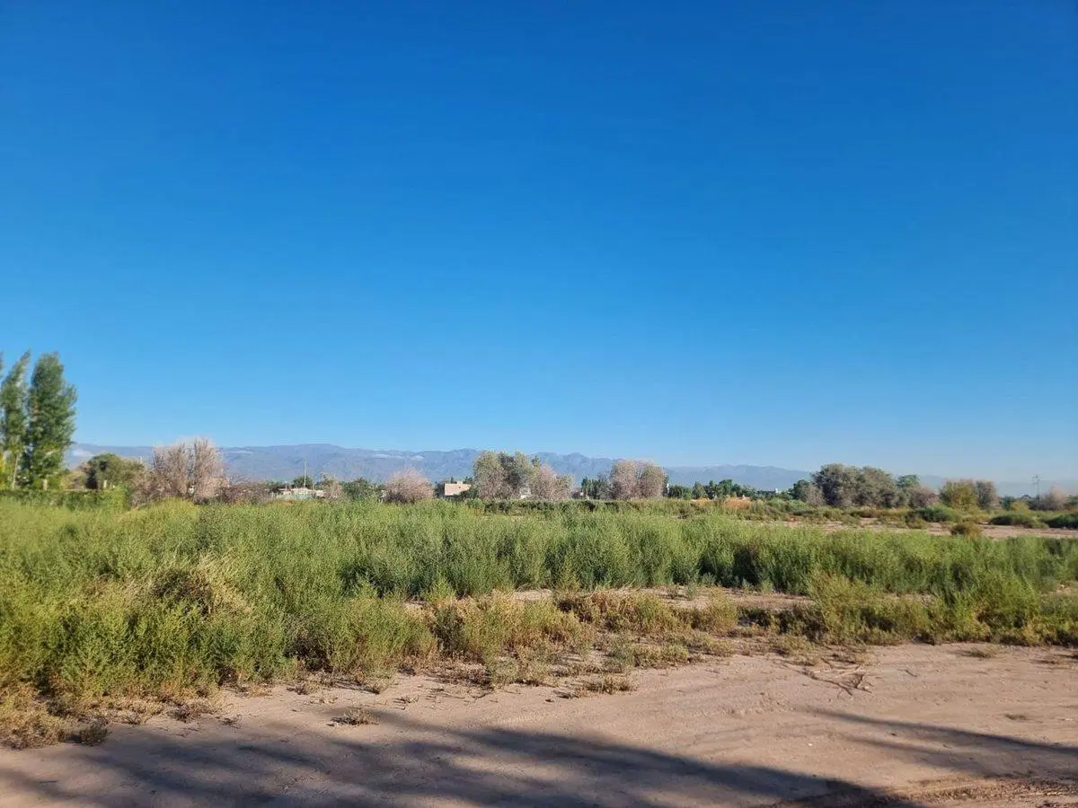 VENTA de TERRENO 2021 m² con doble acceso POTENCIA 4