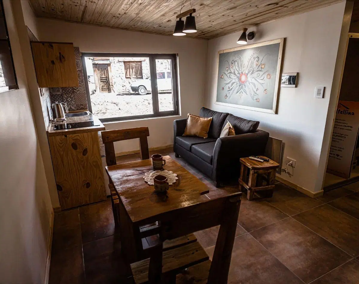 VENTA HOTEL DE MONTAÑA EN LOS MOLLES MALARGUE 5