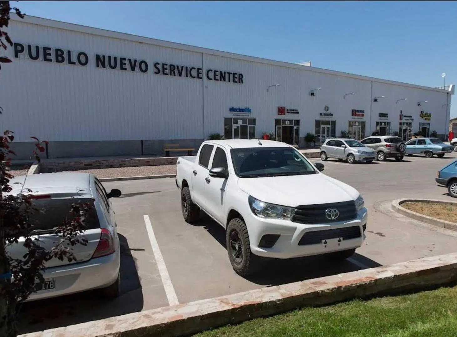 LOCAL COMERCIAL  EN ALQUILER 3