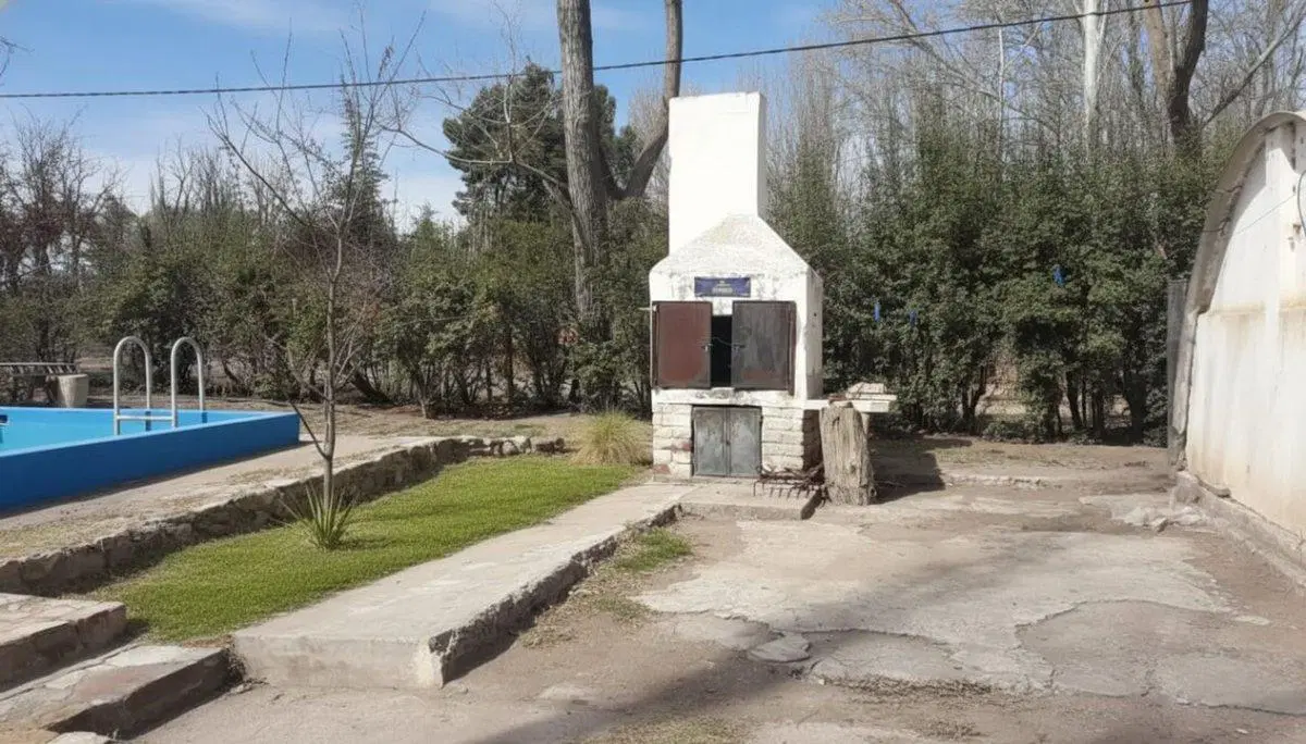 VENTA CASA Y 3 CABAÑAS, SAN RAFAEL, MENDOZA 4