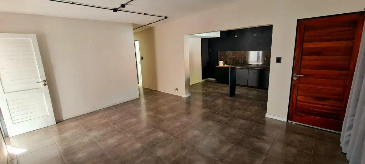 VENTA CASA CÉNTRICA, APTA CREDITO, SAN RAFAEL-MZA 4