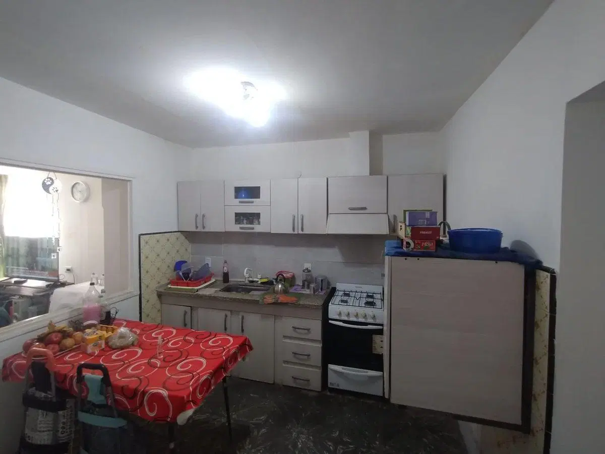 Casa De Tres Habitaciones Reciclada 3
