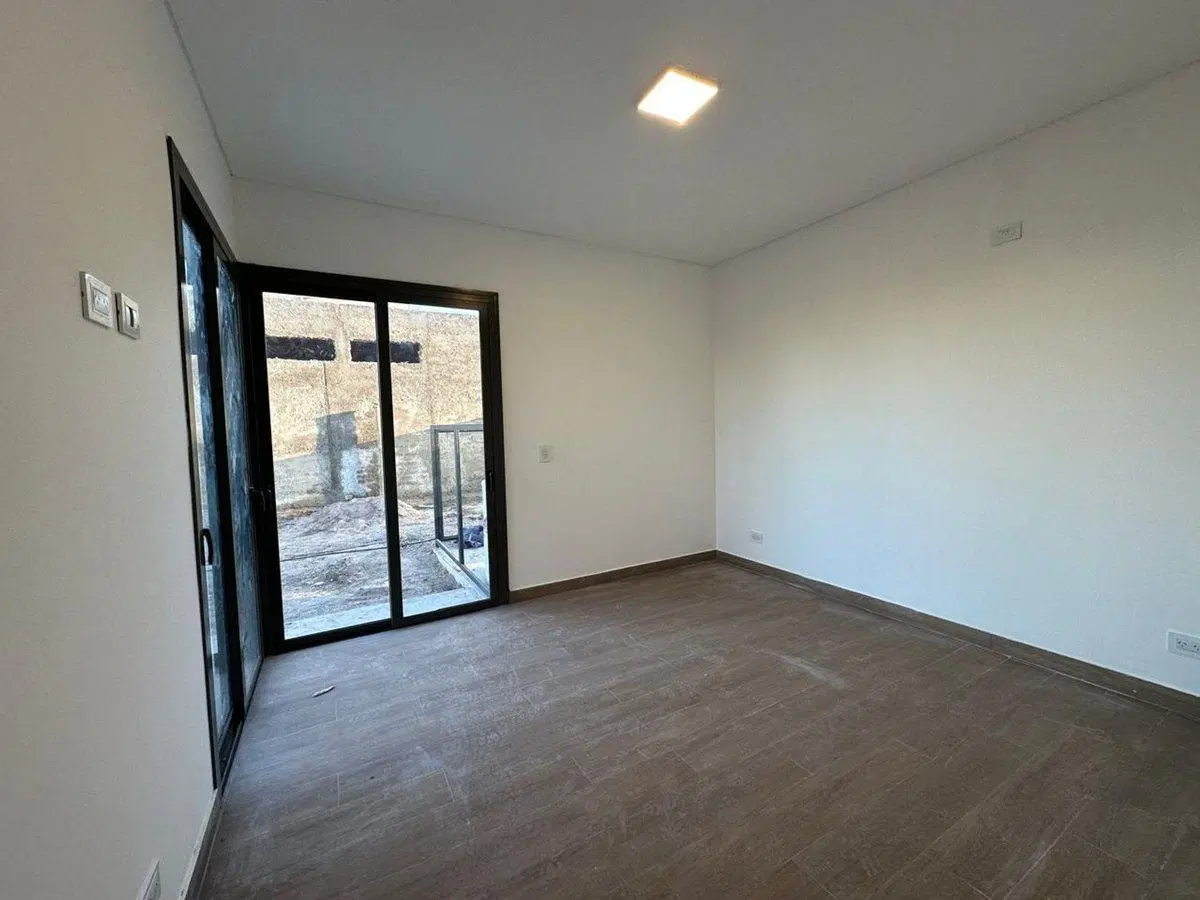 CASA BARRIO PRIVADO LA LUISA 8