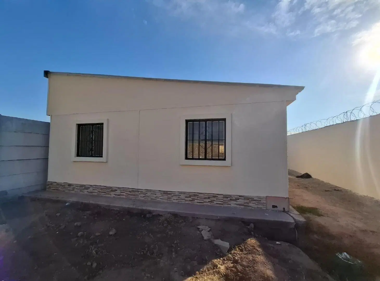 ALQUILER CASA BARRIO LOS PLUMERILLOS LAS HERAS 5