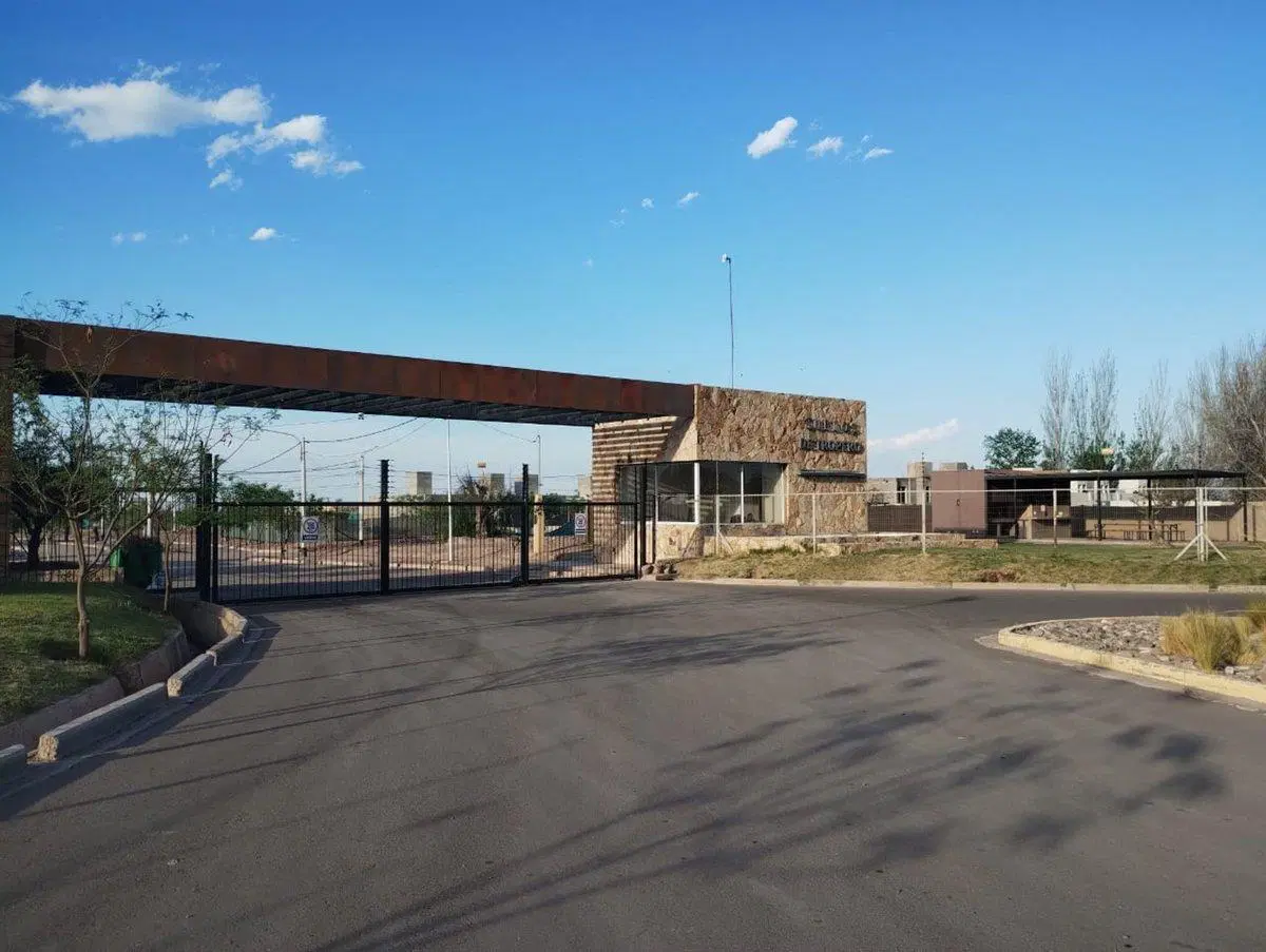 LOTE EN BARRIO PRIVADO - MAIPÚ 5