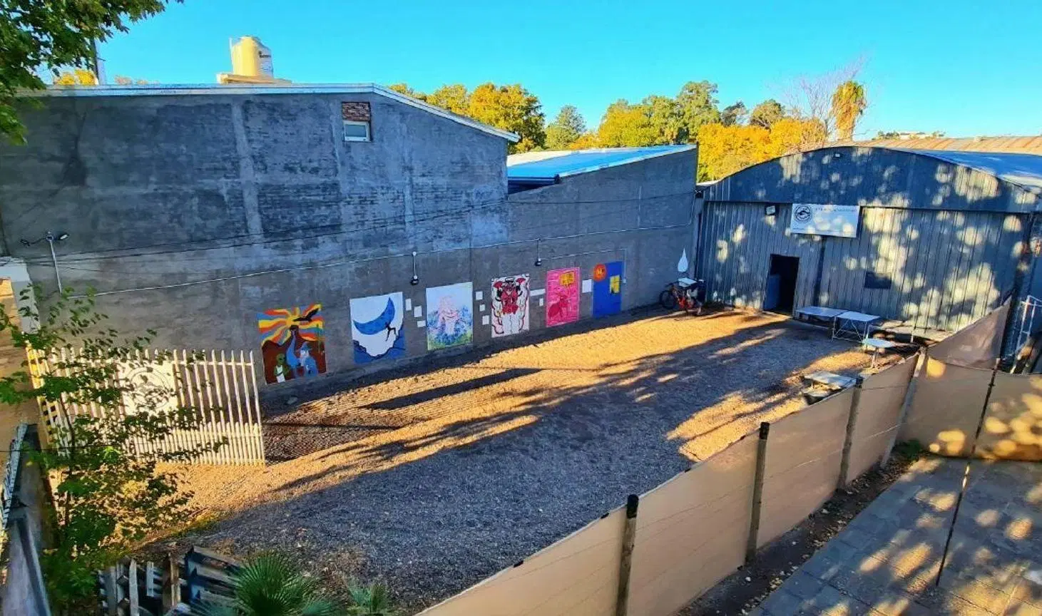 VENTA ESQUINA CENTRICA CASAS Y GALPONES SAN RAFAEL 2