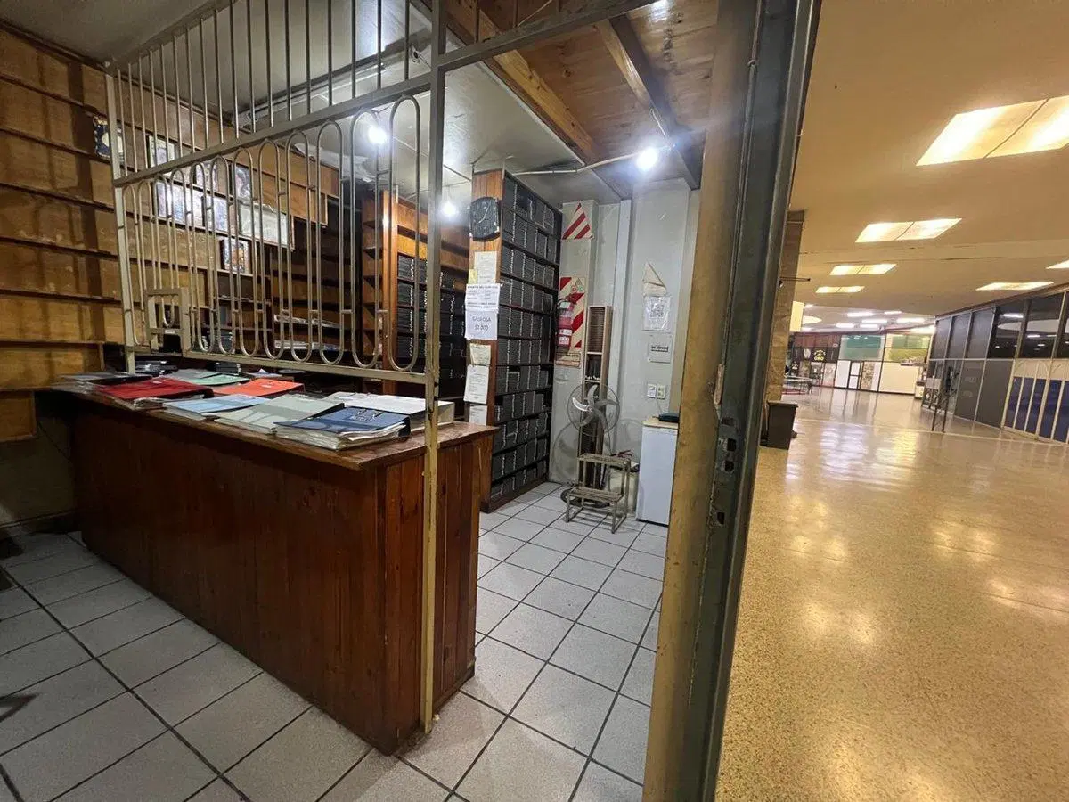 Venta de local comercial en Galería Tonsa 3
