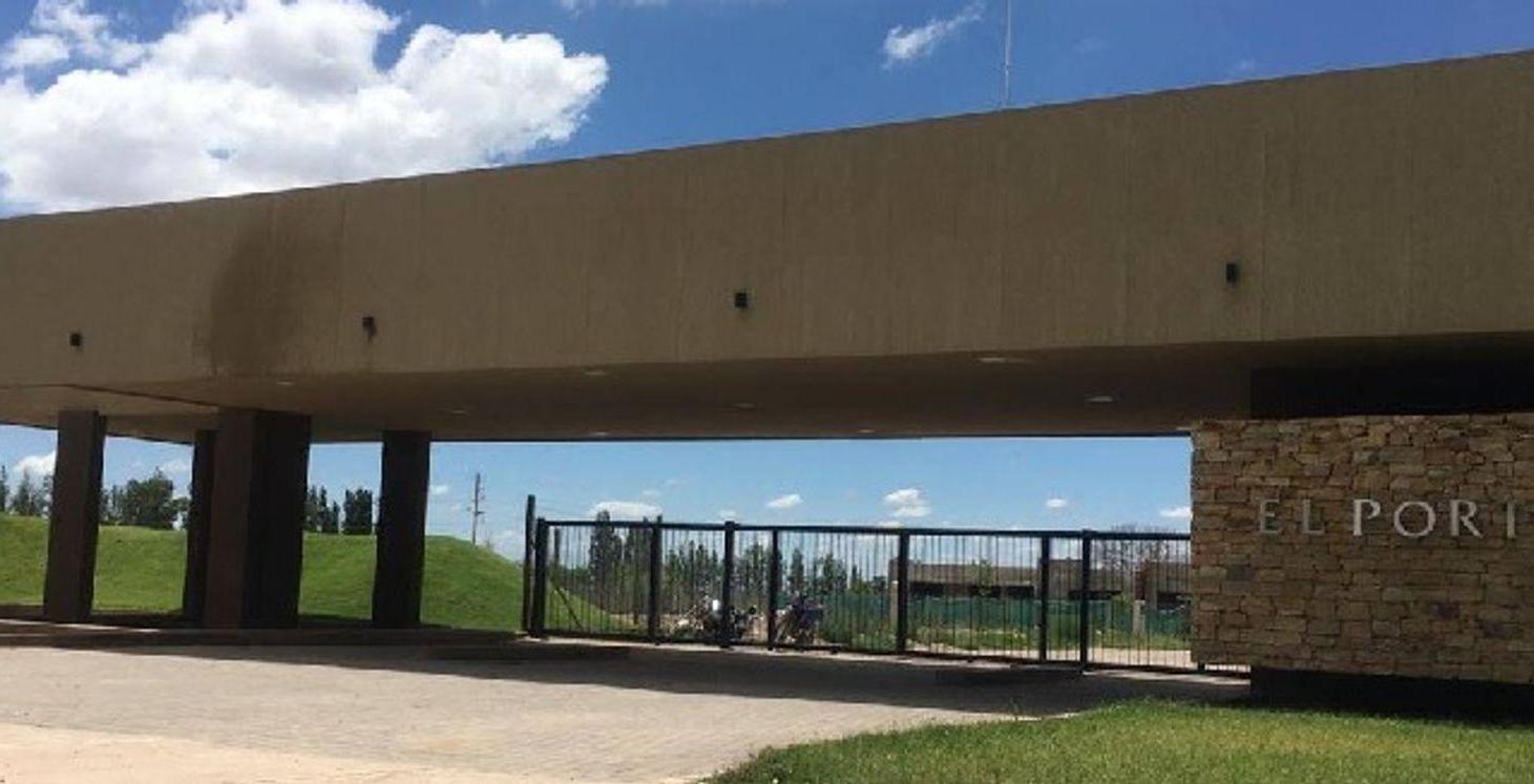 VENTA TERRENO LOTE EN BARRIO PRIVADO EL PORTILLO T