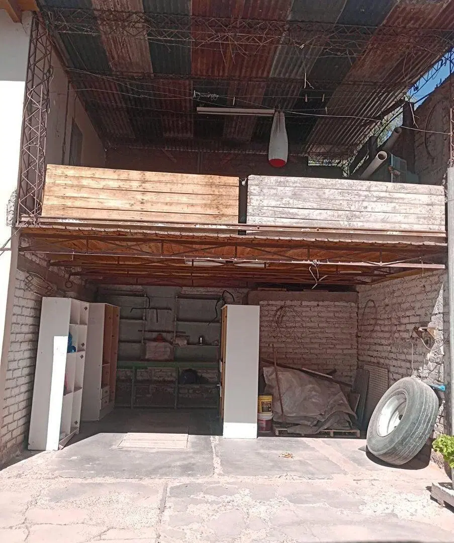 3 CASAS EN VENTA VILLA HIPODROMO GODOY CRUZ 3