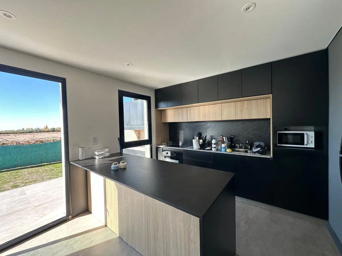 DUPLEX CIRO DE VIEYTES 3