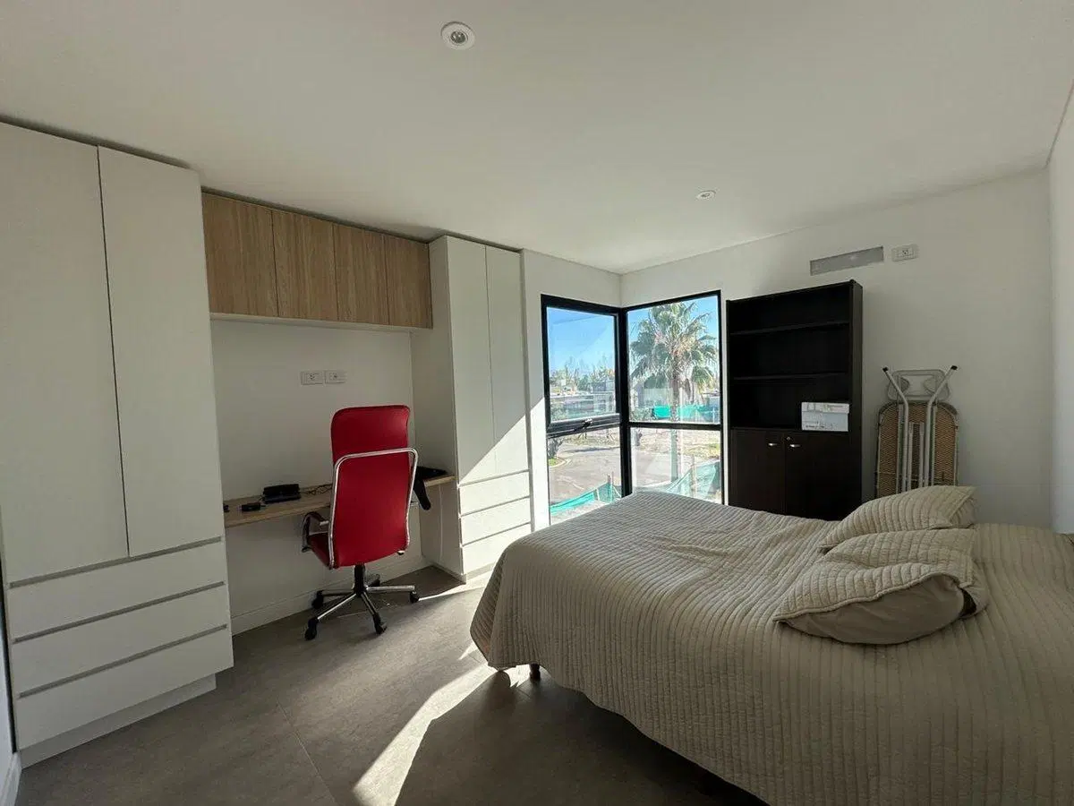 DUPLEX CIRO DE VIEYTES 5