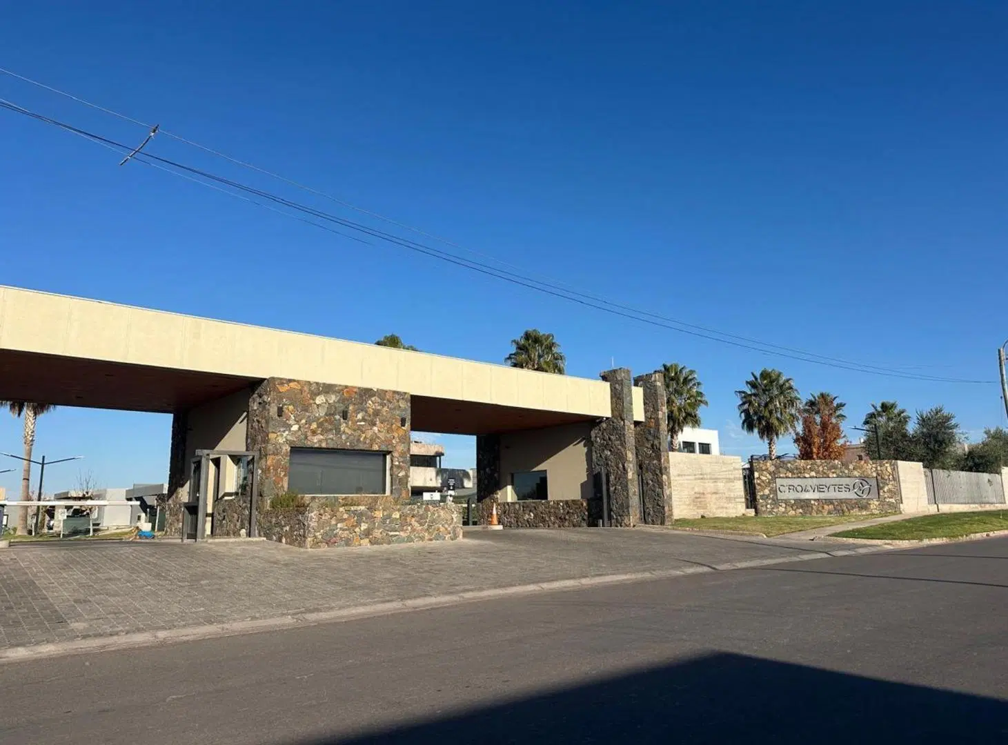 DUPLEX EN POZO CIRO DE VIEYTES 2