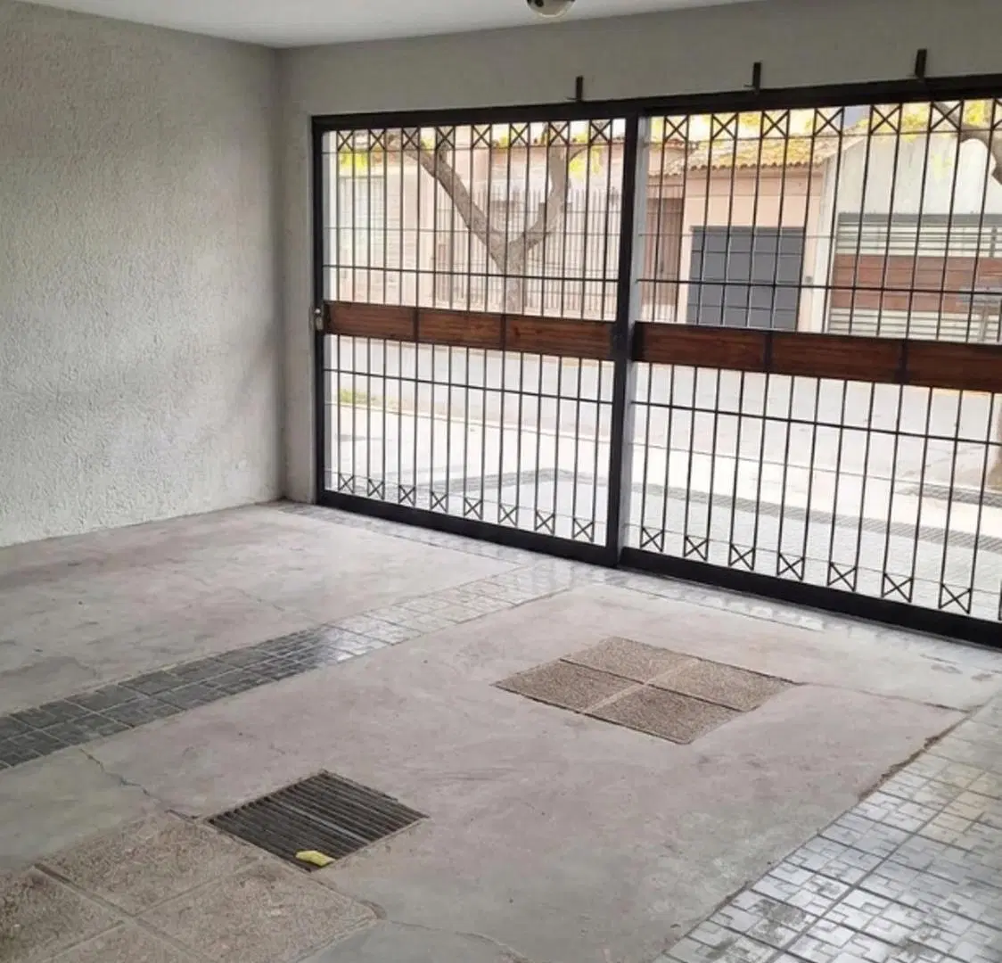Alquiler Departamento c/ cochera 1 dorm Godoy Cruz 4