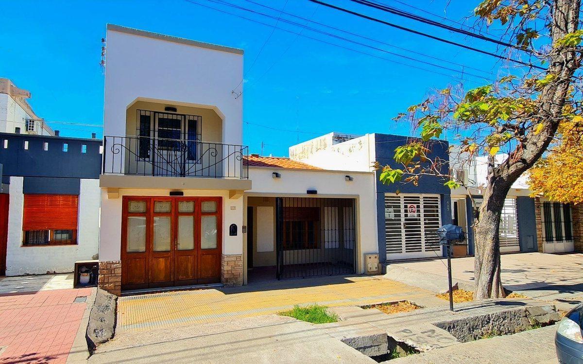 VENTA MUY LINDA CASA CENTRICA SAN RAFAEL