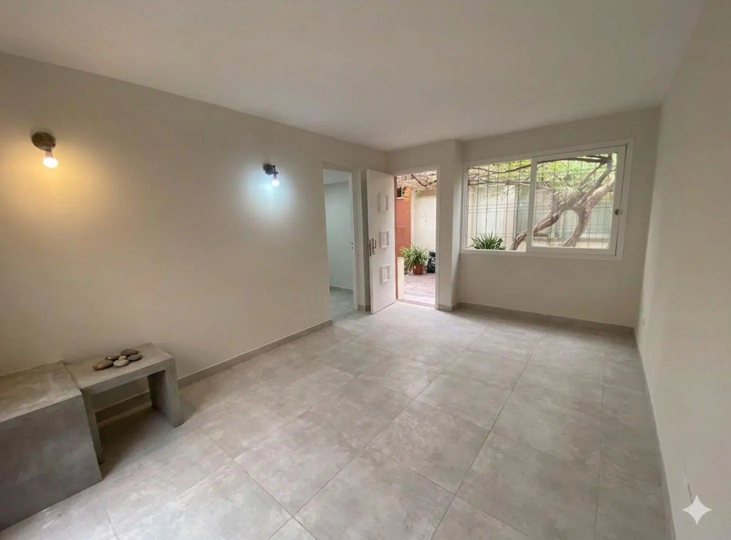 Venta Departamento Tipo Casa en Godoy Cruz 3