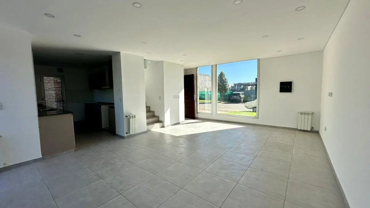 VENTA CASA IMPECABLE EN CORTADERAS lll 3