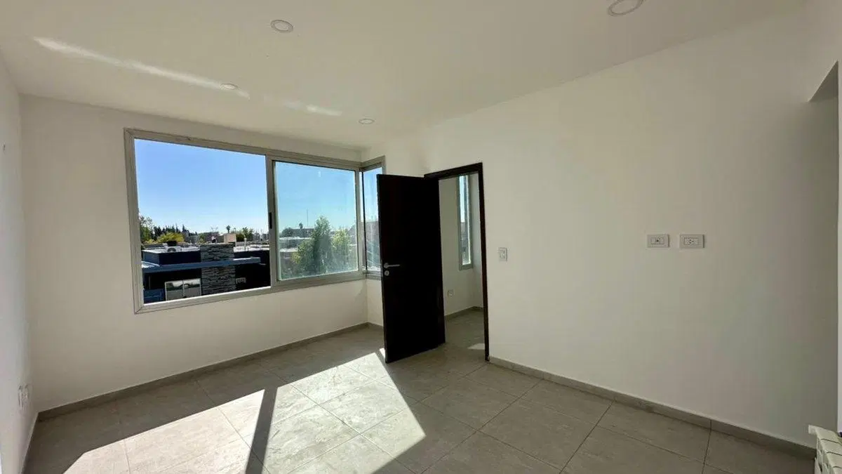 VENTA CASA IMPECABLE EN CORTADERAS lll 5