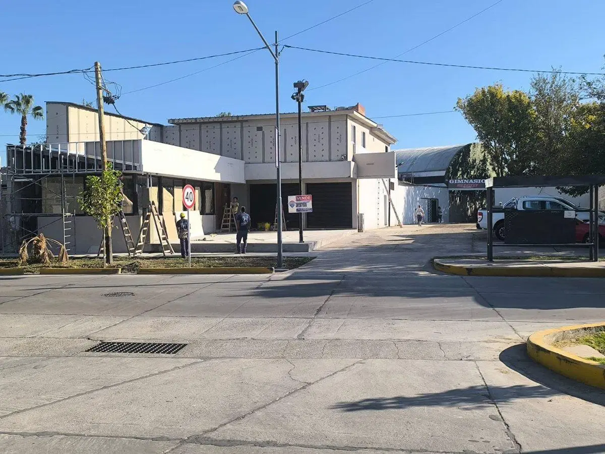 Remax Vende lote Mathus Hoyos metros rotonda avion 5