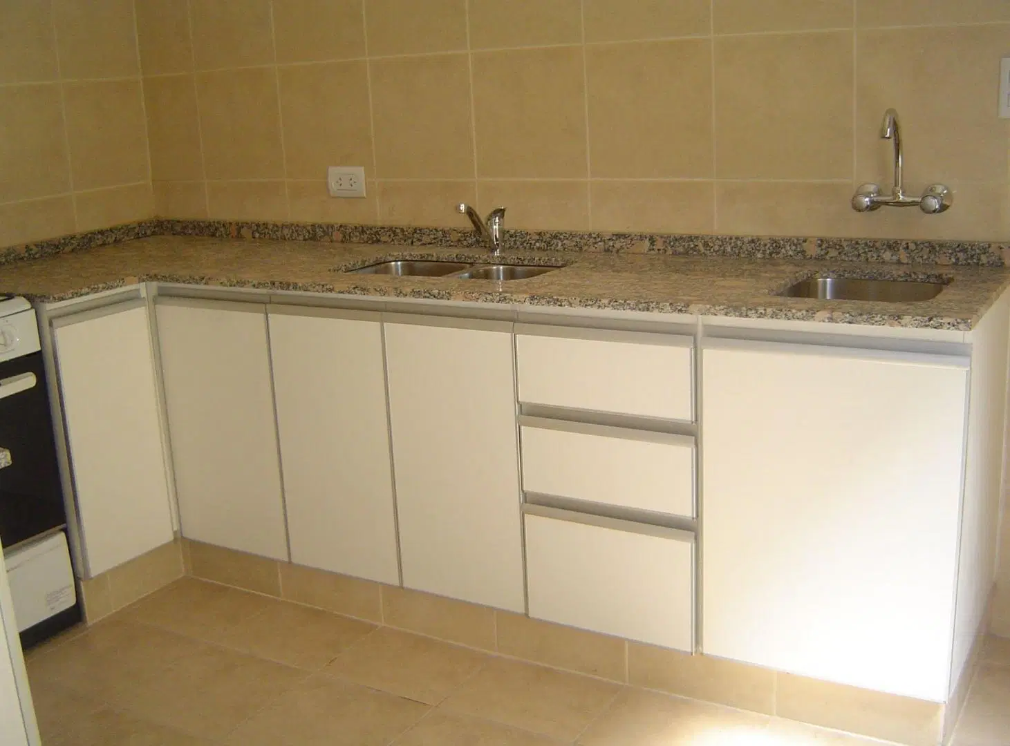 ALQUILER DUPLEX 3 DORMITORIOS B° RECONQUISTA 2