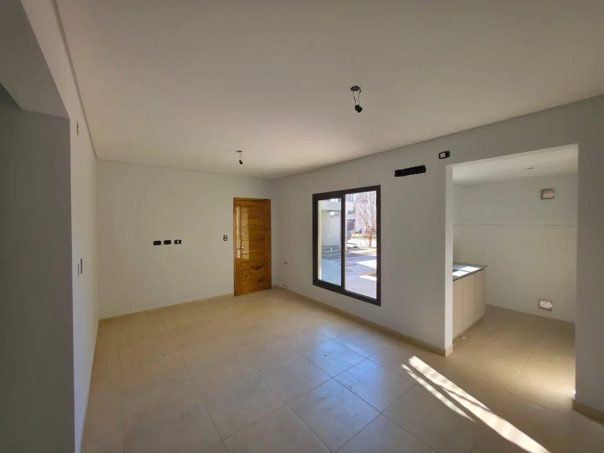 Casa en Venta - Barrio privado La Quebrada - Luján 5
