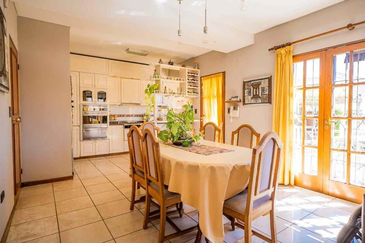SE VENDE CASA EN DORREGO APTA CREDITO HIPOTECARIO 4