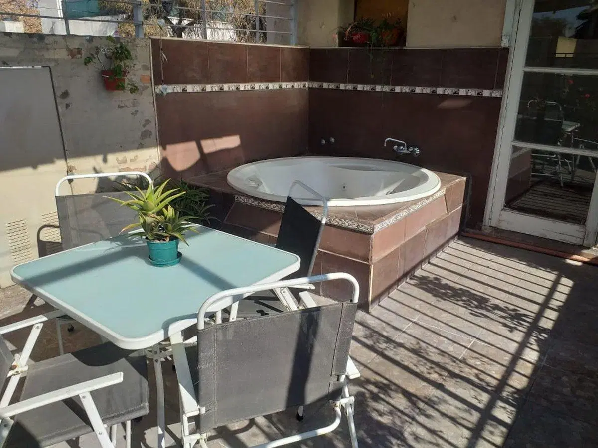 Remax venta departamento Ciudad de Mendoza. 5