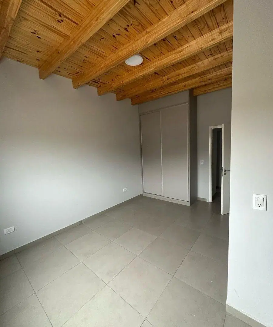 VENTA CASA DUPLEX 3 DORMITORIOS CORTADERAS 3 GLLEN 2