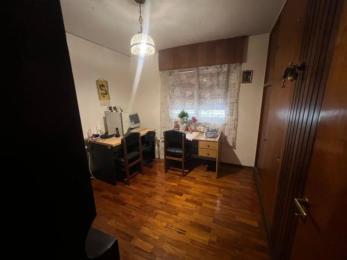 ESPECTACULAR CASA EN BARRIO ARIZU 4