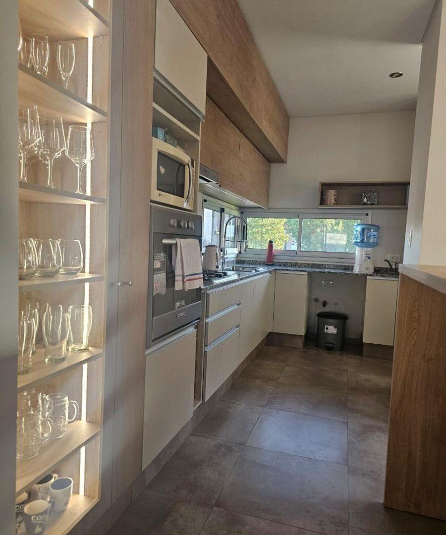 Foto de Casa en Venta en Barrio Privado Las Cortaderas 2, imagen 2