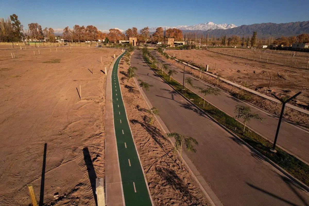 Terreno en venta en Qvattro Viamonte – Luján 4