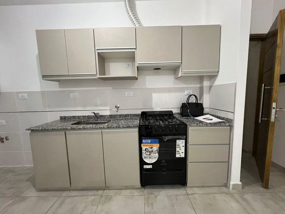 VENTA DEPARTAMENTO DOS DORMITORIOS MAIPU 5