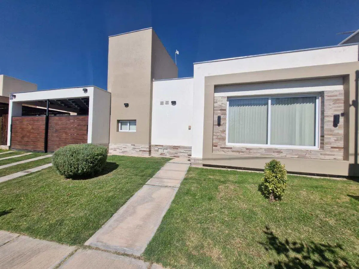 CASA EN ALQUILER B° PINAR DEL SOL V 4