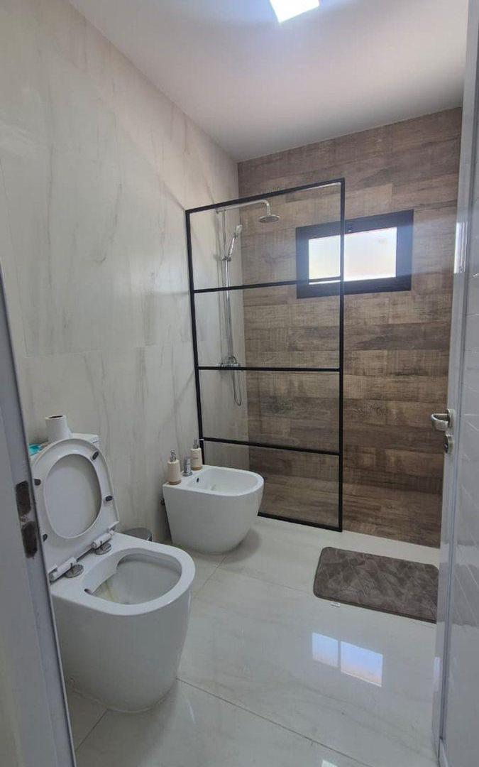 Foto de VTA CASA DE CATEGORIA C/PILETA GOUDE-APTA CREDITO, imagen 5
