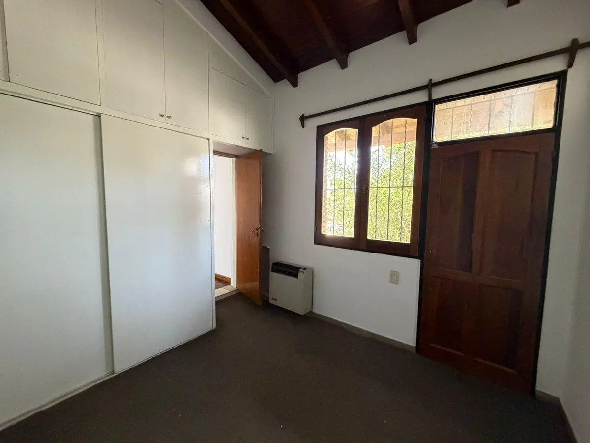 CASA EN VENTA MENDOZA 5