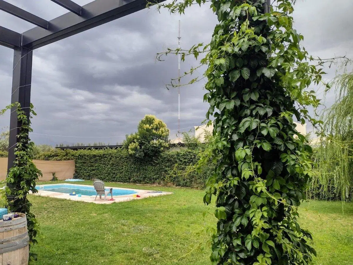VENTA CASA LUJÁN DE CUYO Bº ESTANCIA BULNES 8