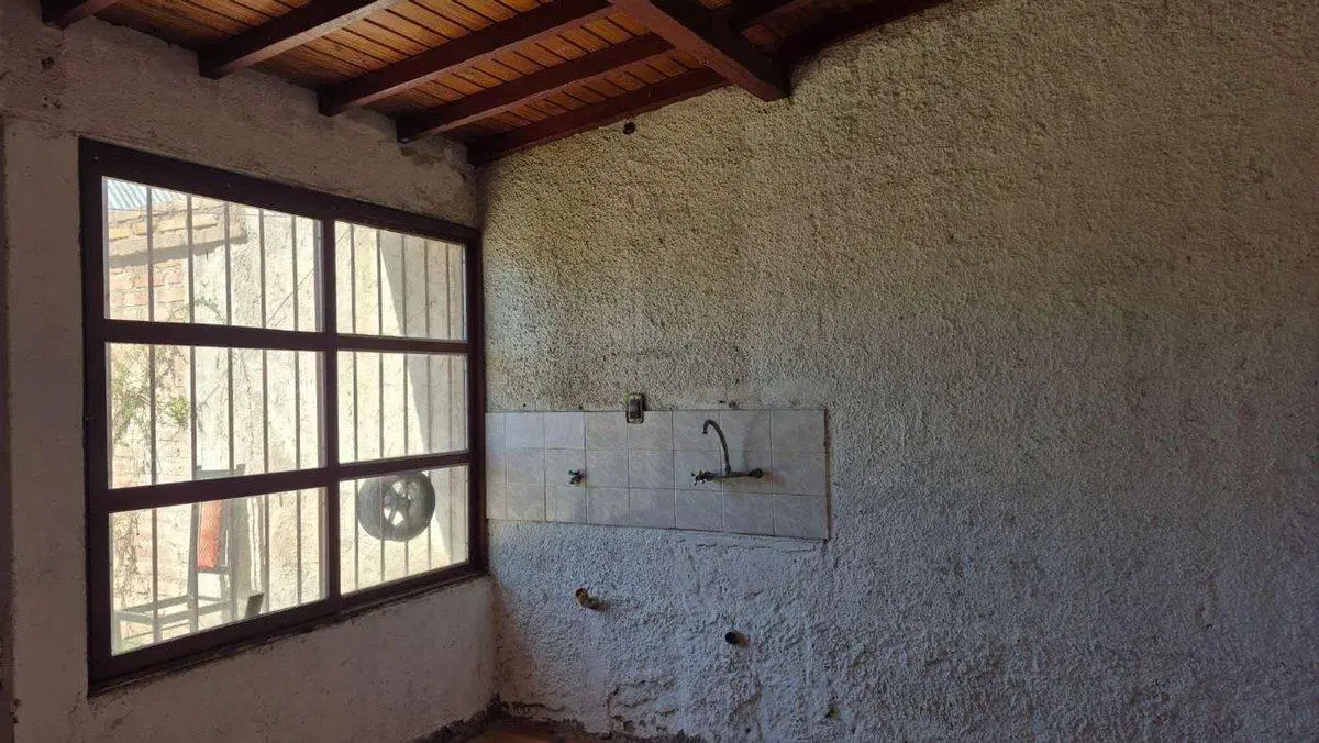 CASA EN VENTA EN CALLE COLON DE GUAYMALLEN 4