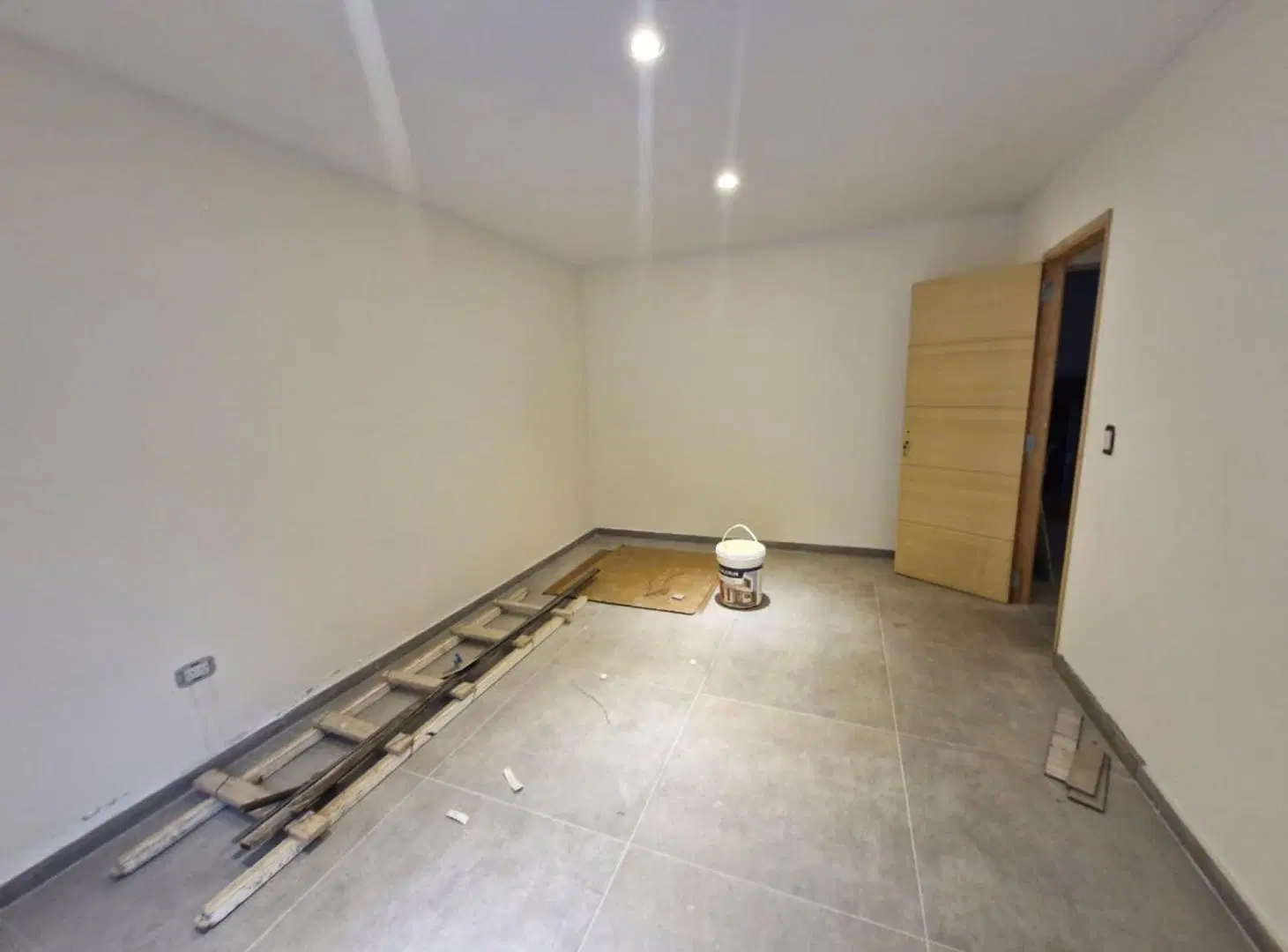 Departamento de 2 dom. con cochera 7