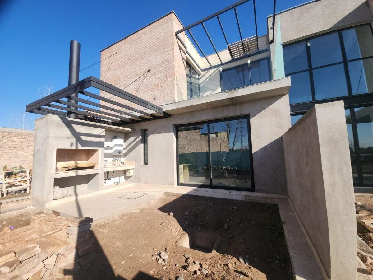 VENDO HERSOMO DUPLEX A ESTRENAR 4