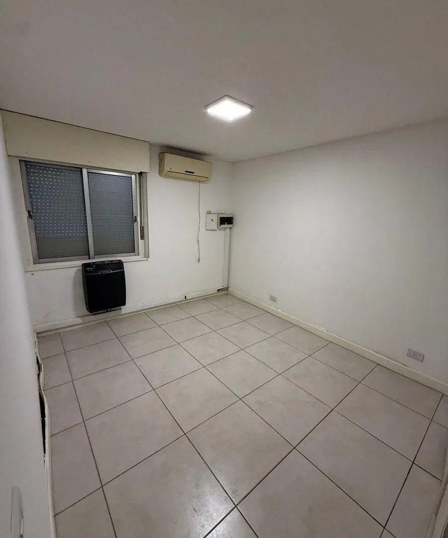 DEPARTAMENTO EN CALLE PELLEGRINI 236 CIUDAD 8