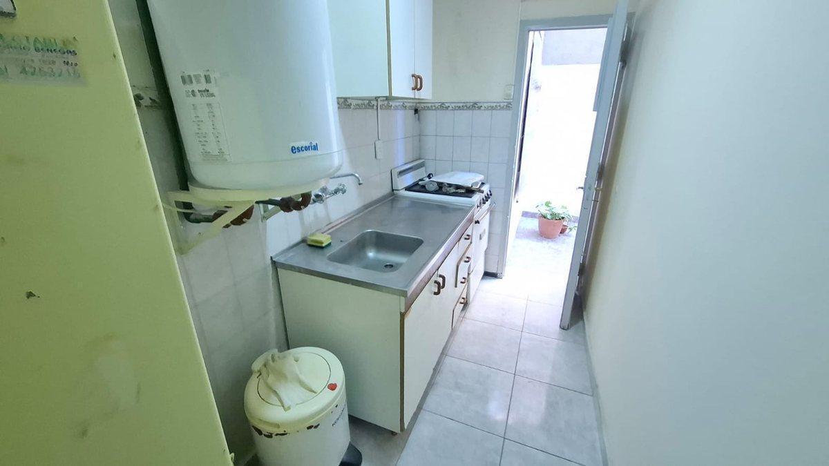 Foto de Departamento dos dormitorios planta baja con patio, imagen 1