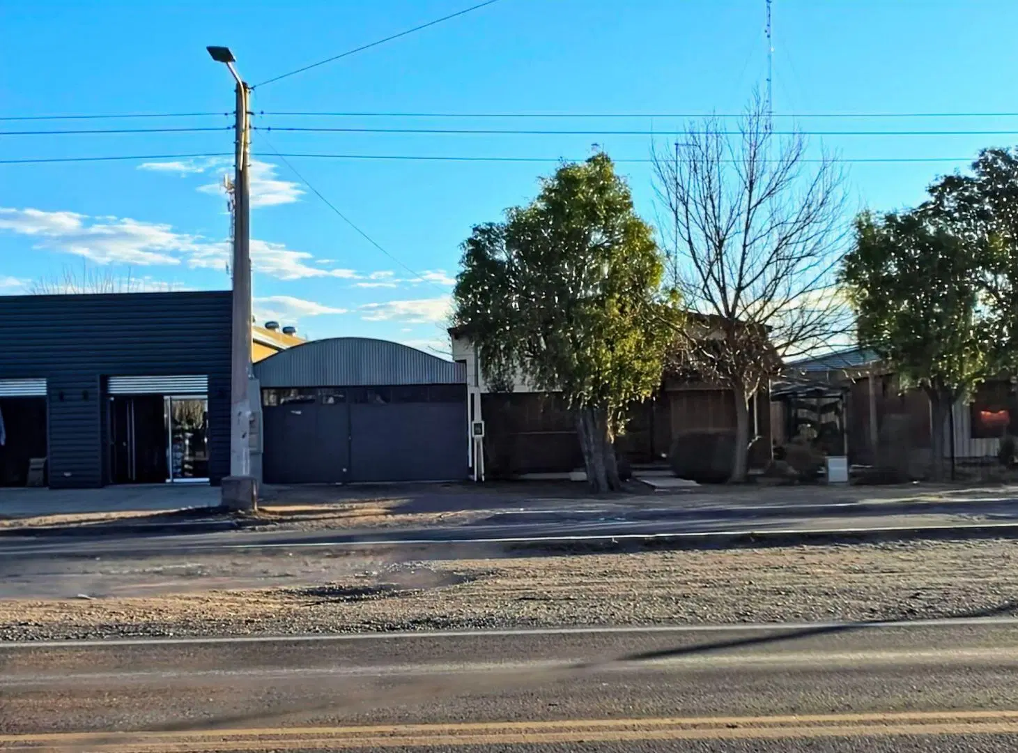 VENTA CASA Y GALPON SAN RAFAEL MENDOZA 3