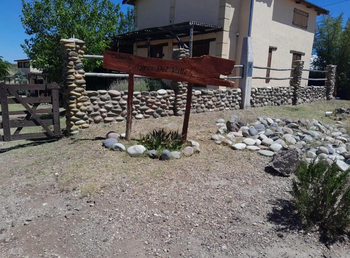 VENTA COMPLEJO TURÍSTICO EN RAMA CAÍDA –SAN RAFAEL 4